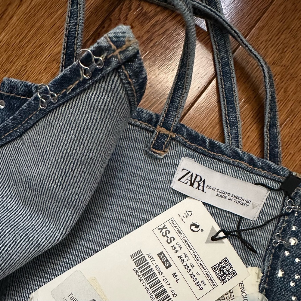 Rhinestone denim crop top - Picture 5 of 5